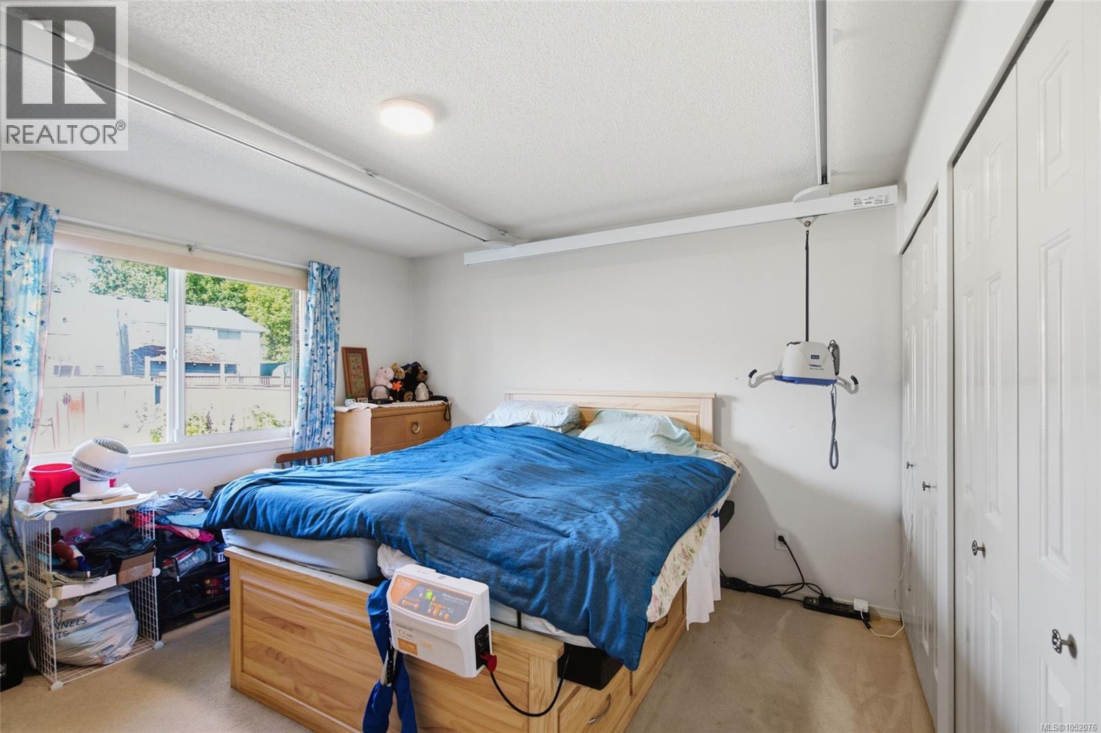 679 Georgia Ave - 12