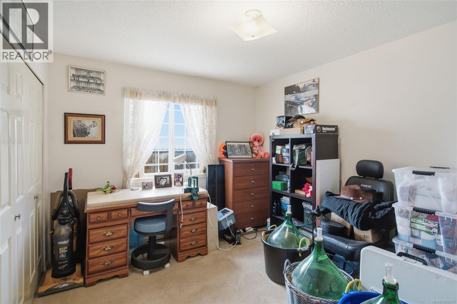 679 Georgia Ave - 13