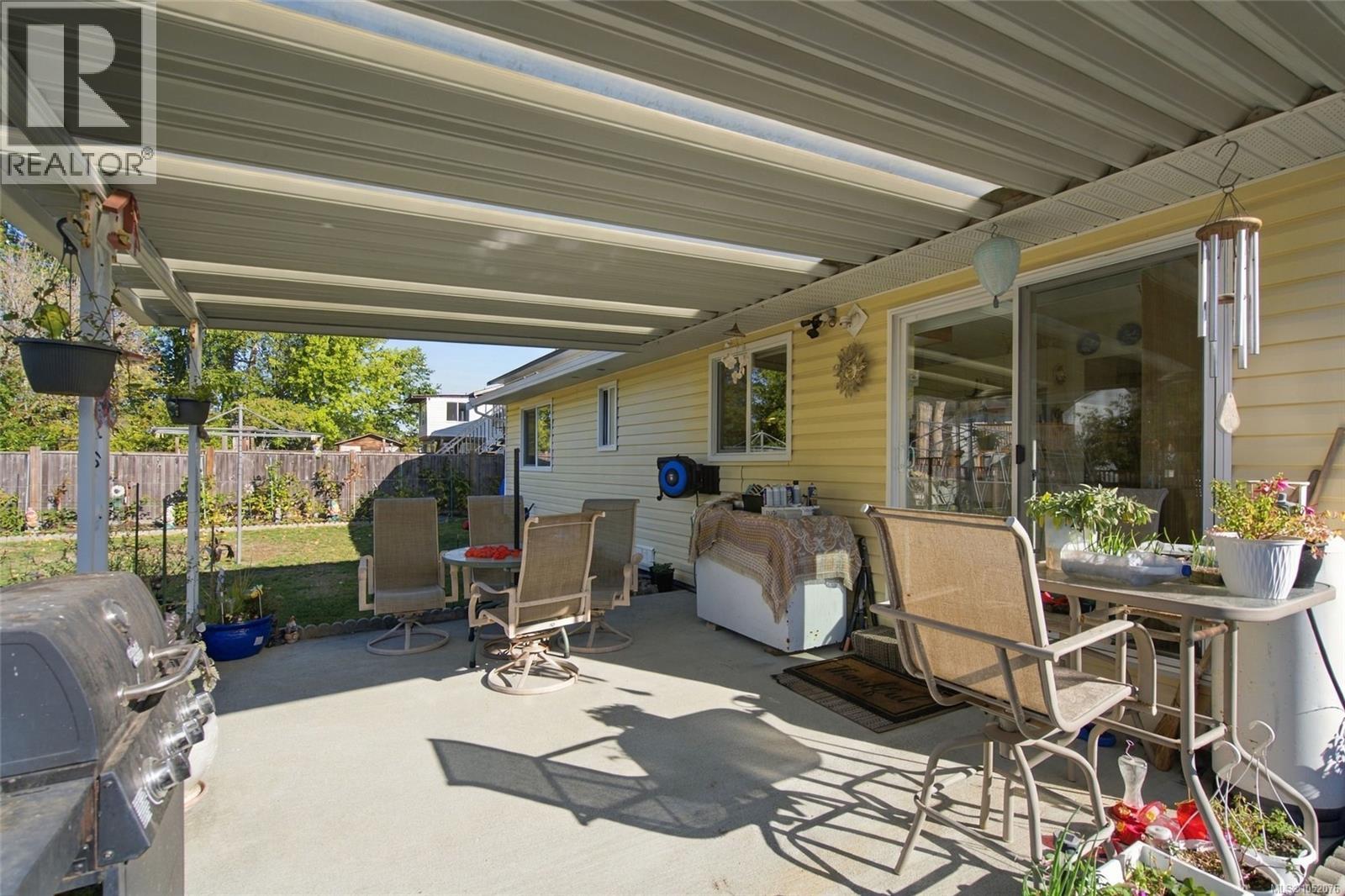 679 Georgia Ave, Nanaimo - Image 1