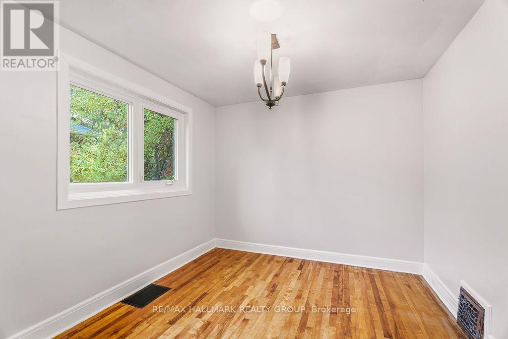157 MULVIHILL AVENUE, Ottawa — photo 10