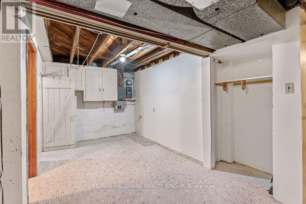 157 Mulvihill Avenue — photo 33