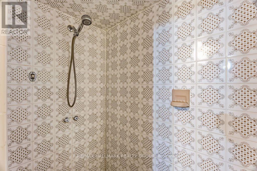 157 Mulvihill Avenue — photo 35