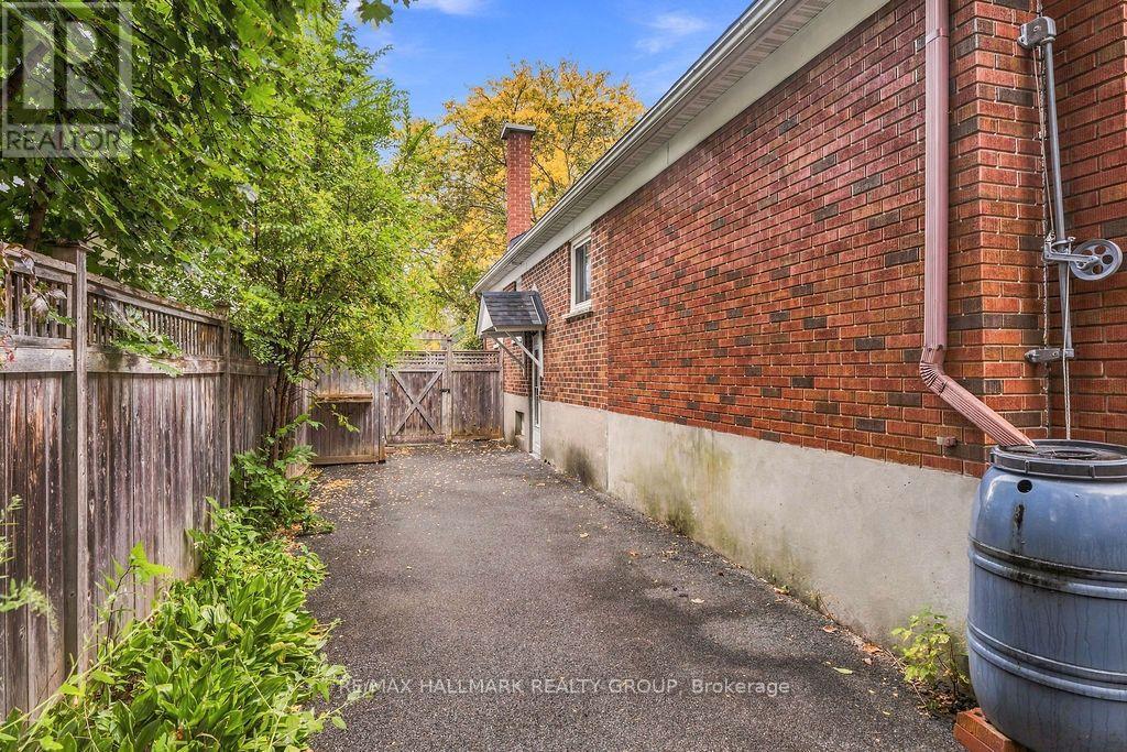 157 Mulvihill Avenue — photo 39