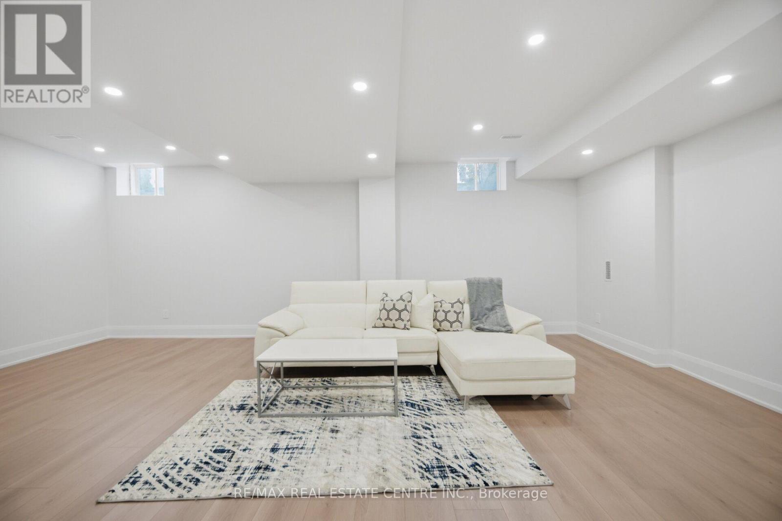 4 Calstock Place, Brampton, ON photo 35
