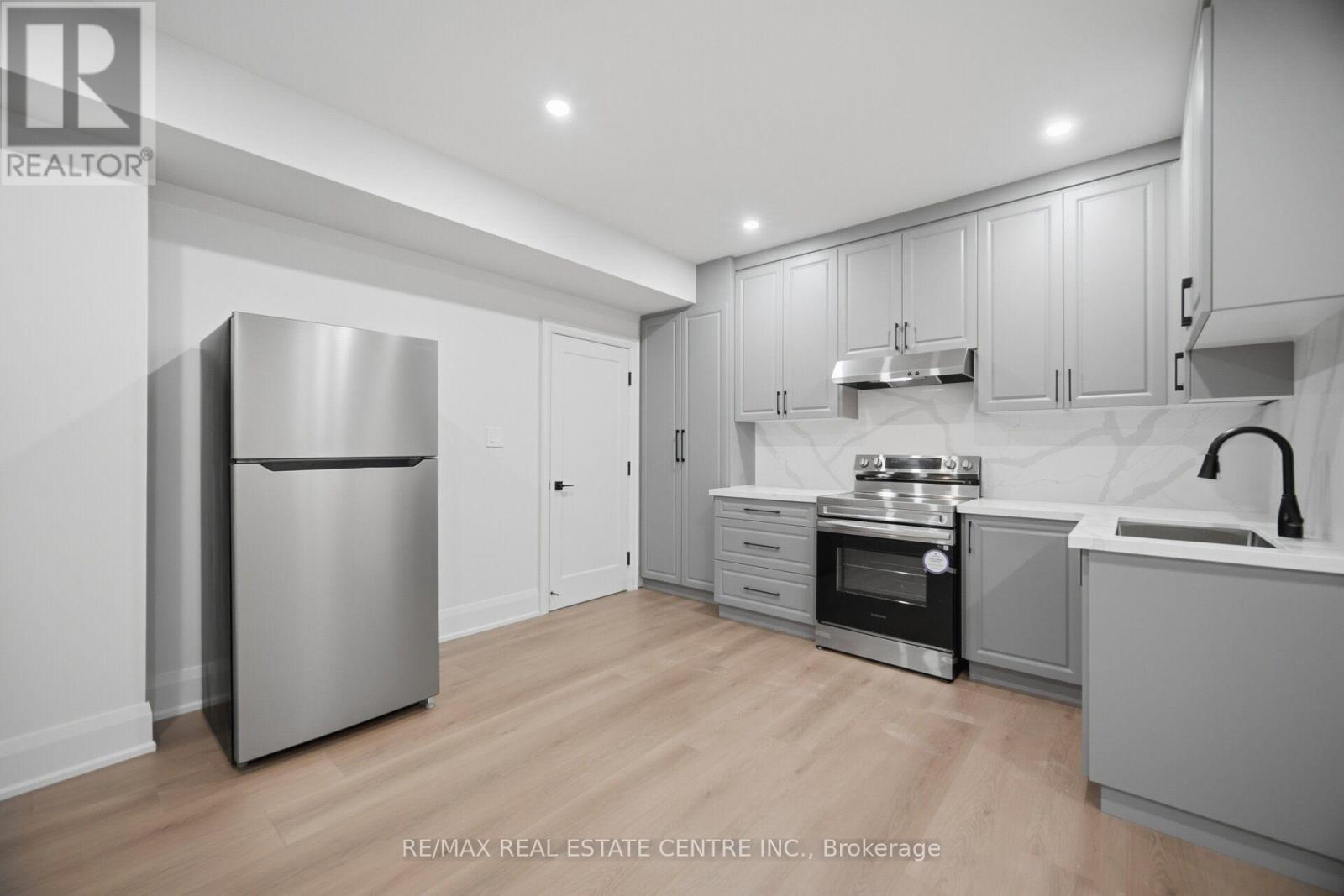 4 Calstock Place, Brampton, ON photo 37