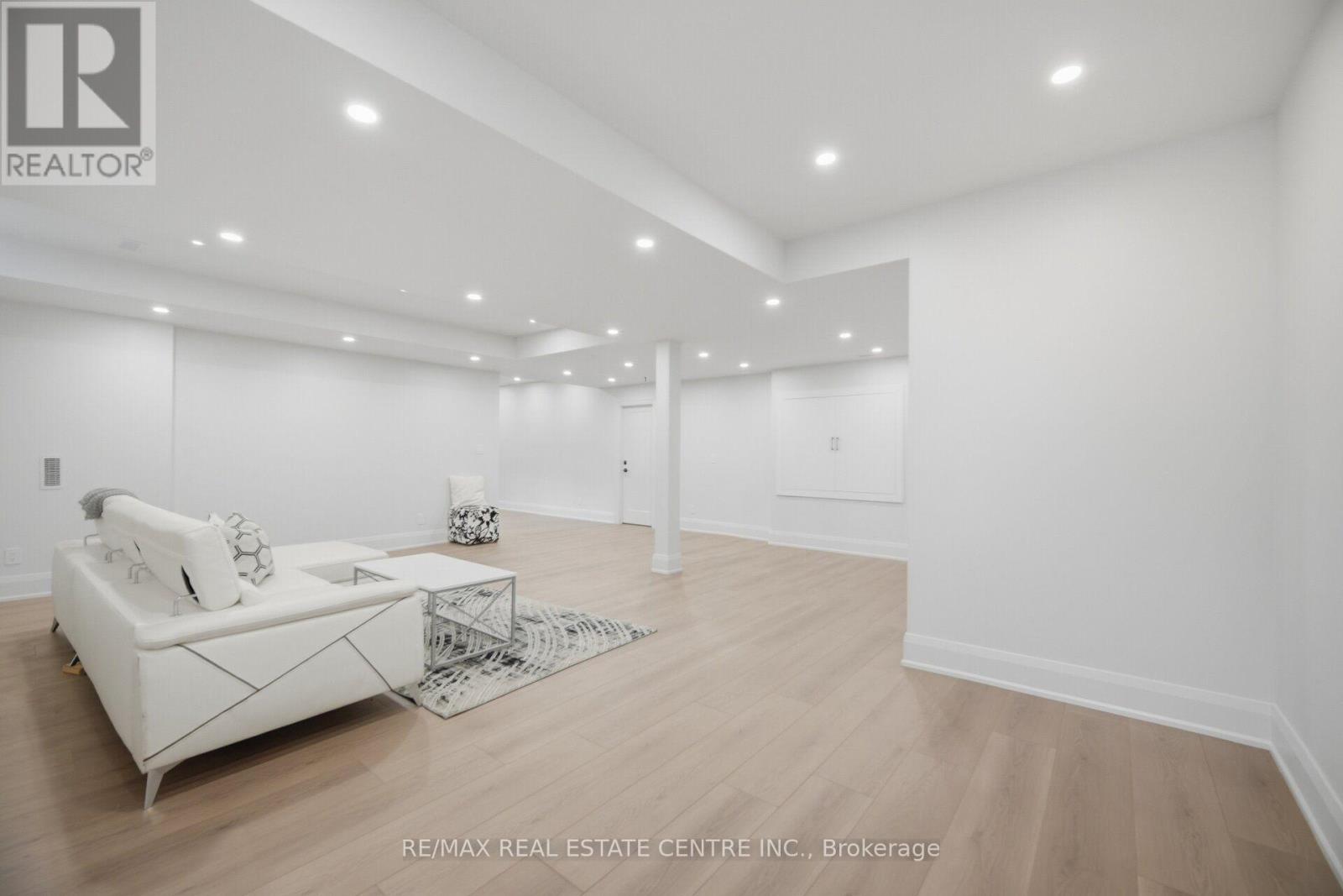 4 CALSTOCK PLACE - 41