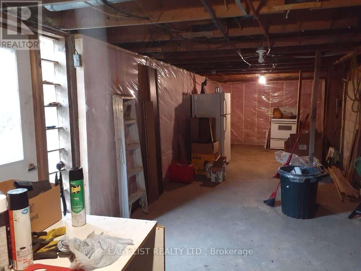 35 Kaladar Street — photo 49