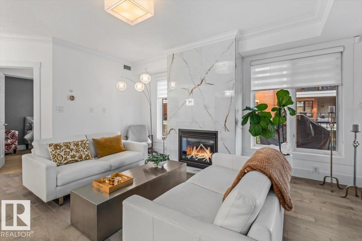#209 9819 96A ST NW - 27