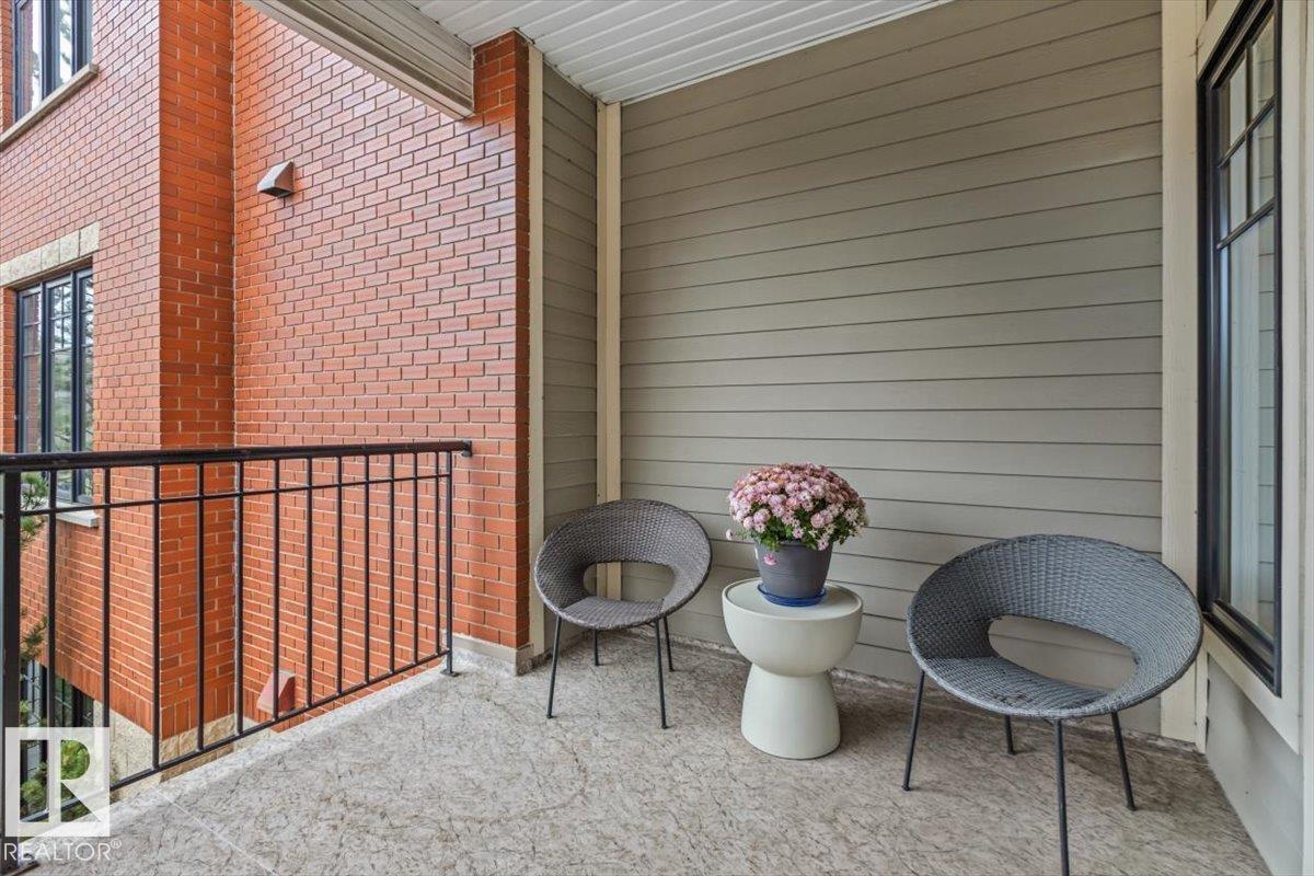 #209 9819 96A ST NW - 50