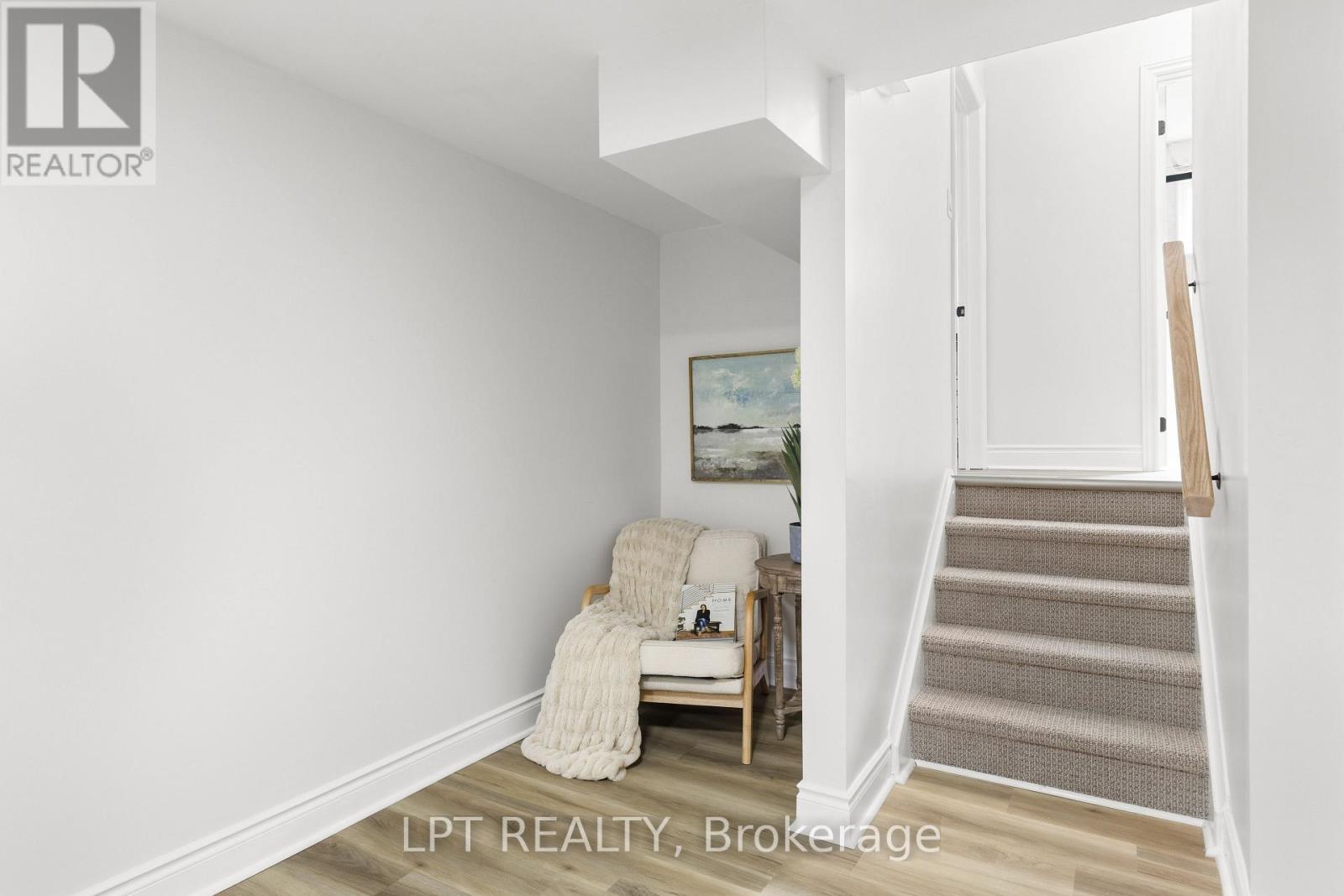 868 Liverpool Road — photo 29