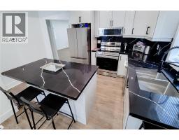 3pc Ensuite bath - 78 Hillyard Street, Hamilton, ON L8L6B4 Photo 9