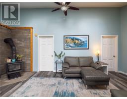 157 Emery Road, Gore Bay, ON P0P1H0 Photo 32