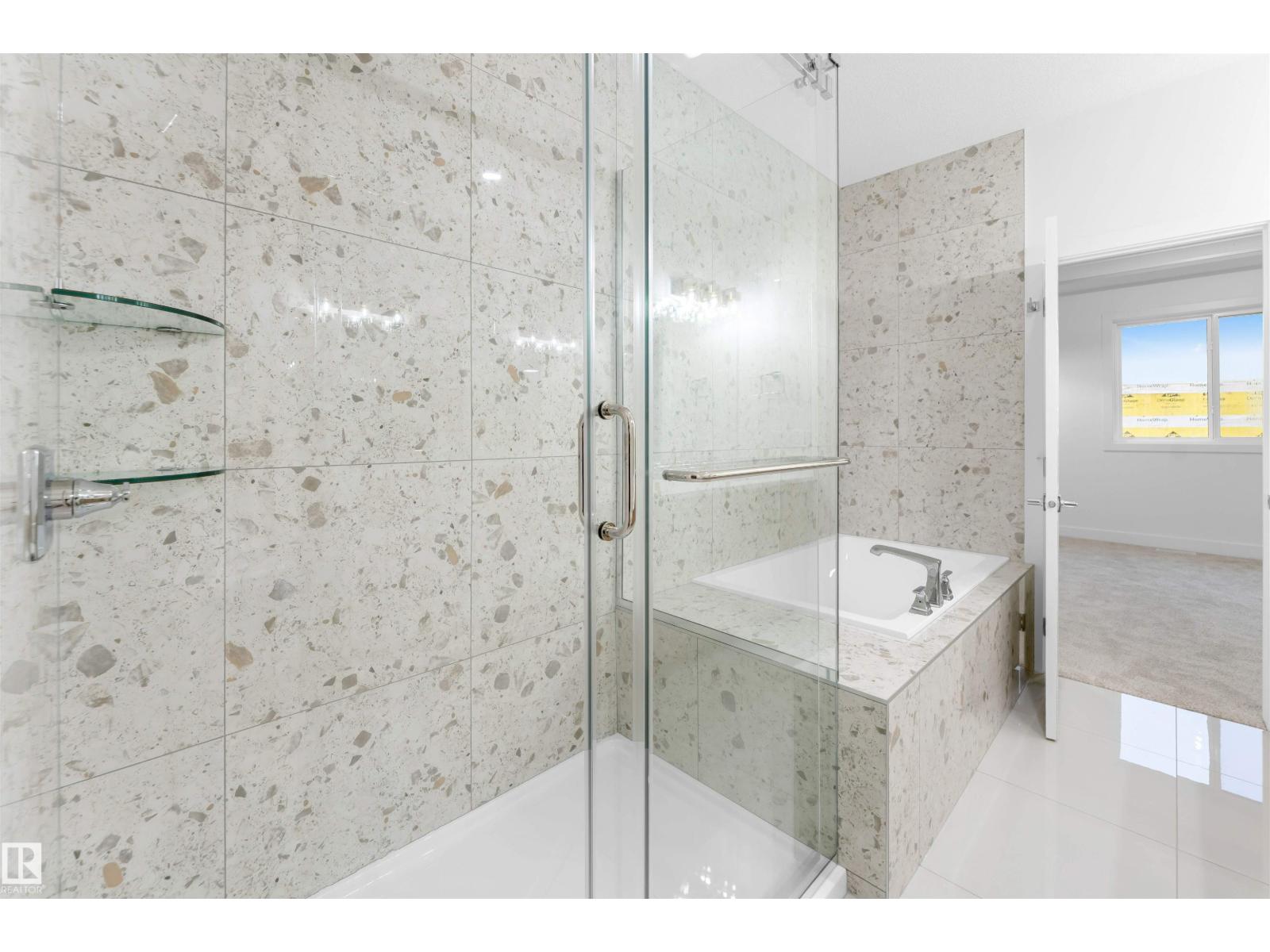 22538 83A AV NW, Edmonton — photo 34