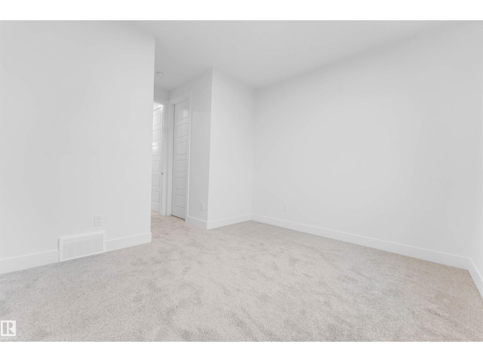 22538 83A AV NW, Edmonton — photo 33