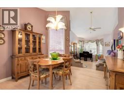 660 Coach Grove Road Sw, Calgary, AB T3H1C6 Photo 24