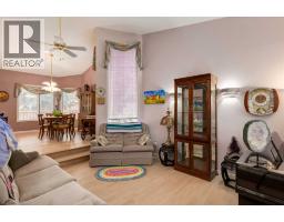 660 Coach Grove Road Sw, Calgary, AB T3H1C6 Photo 25