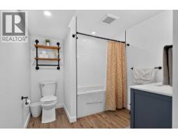 292 Silver Brook Way Nw, Calgary, AB T3B3G8 Photo 18