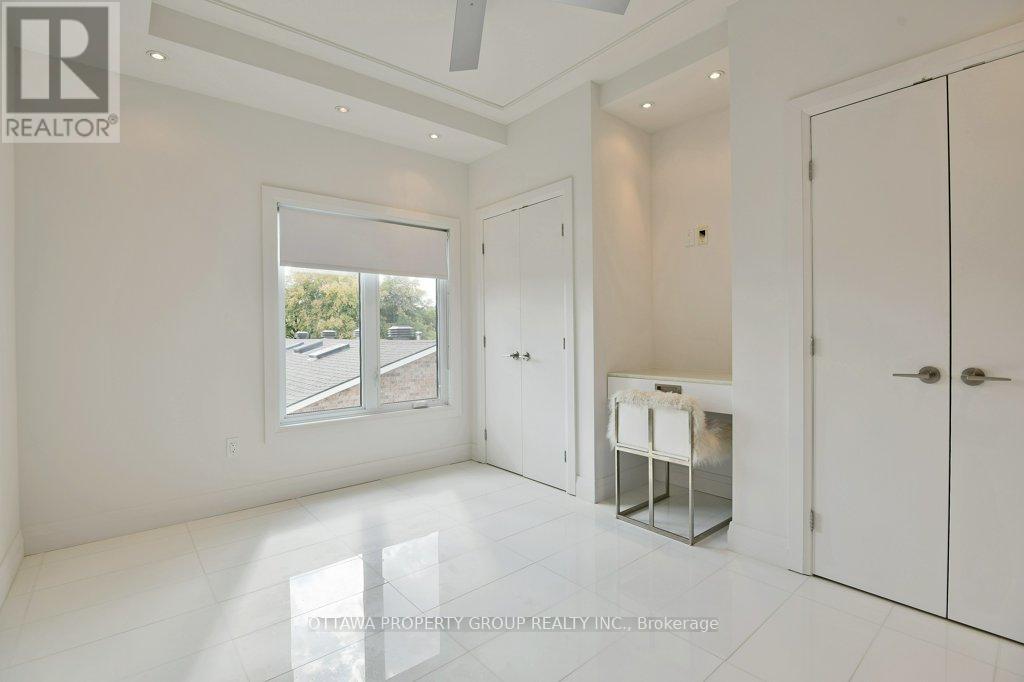 10 CHESTNUT STREET - 30