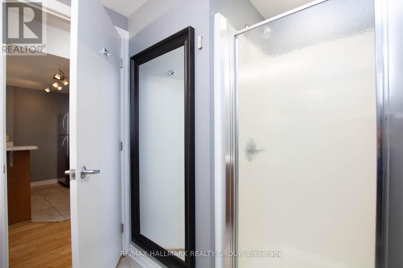 200 Rideau Street — photo 14