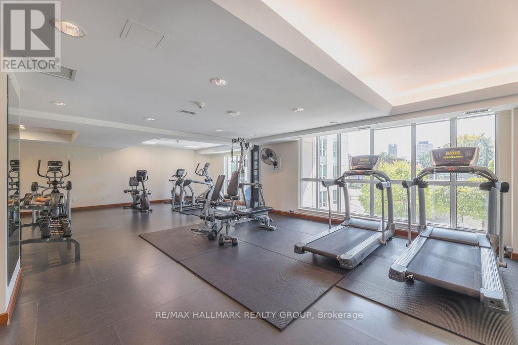 200 Rideau Street — photo 31