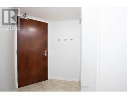 Living room - 207 - 200 Rideau Street, Ottawa, ON K1N5Y1 Photo 6