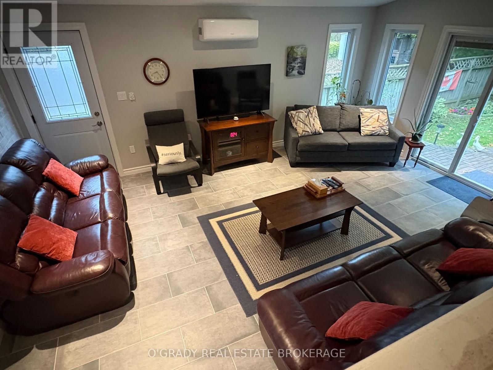 1442 Windsor Drive — photo 11