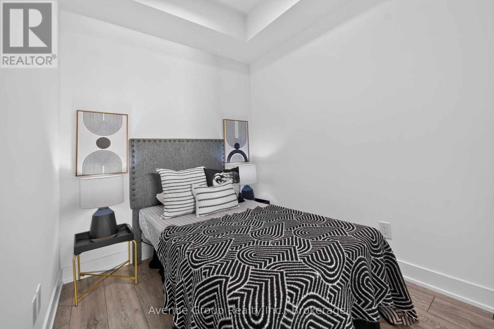 501- 1285 Queen Street East, Toronto, ON photo 16