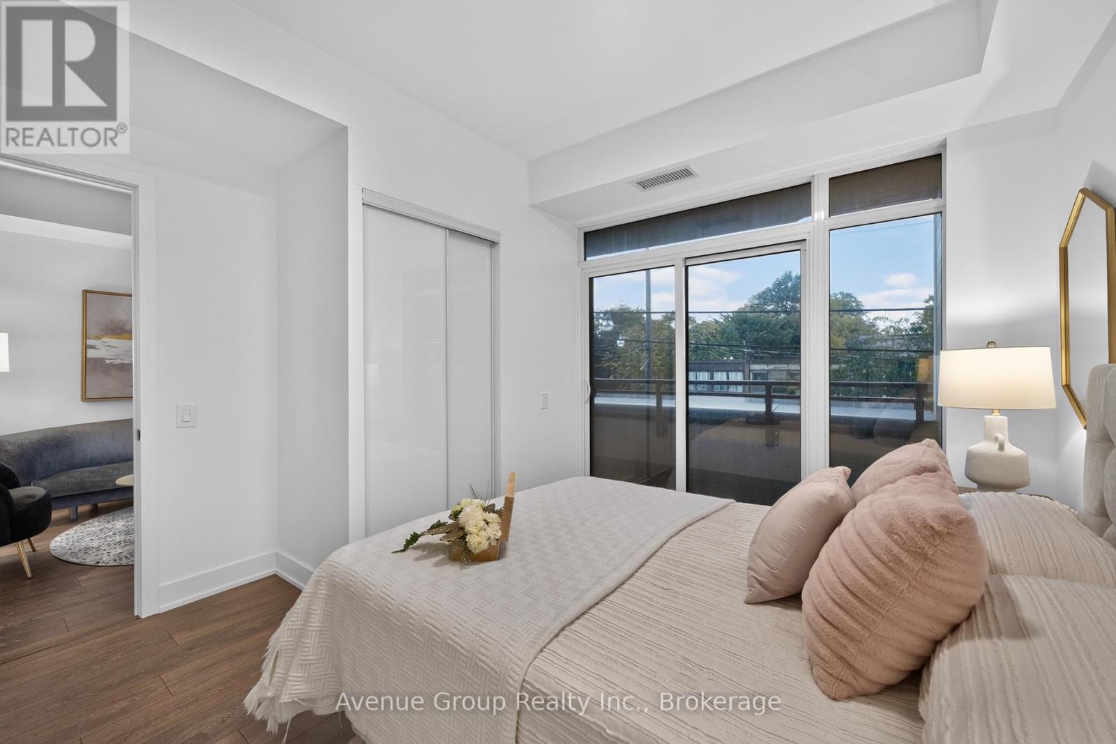 202- 1285 Queen Street East, Toronto, ON photo 18