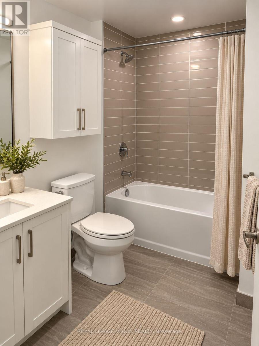 1017 - 4010 EGLINTON AVENUE W, Toronto (Humber Heights) — photo 8