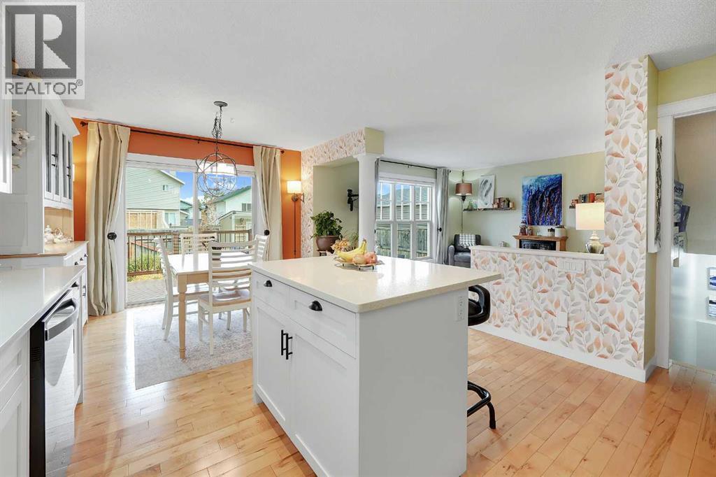 87 Springs Crescent SE - Image 14
