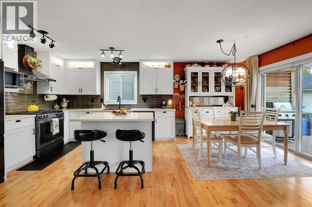 87 Springs Crescent SE - Image 21