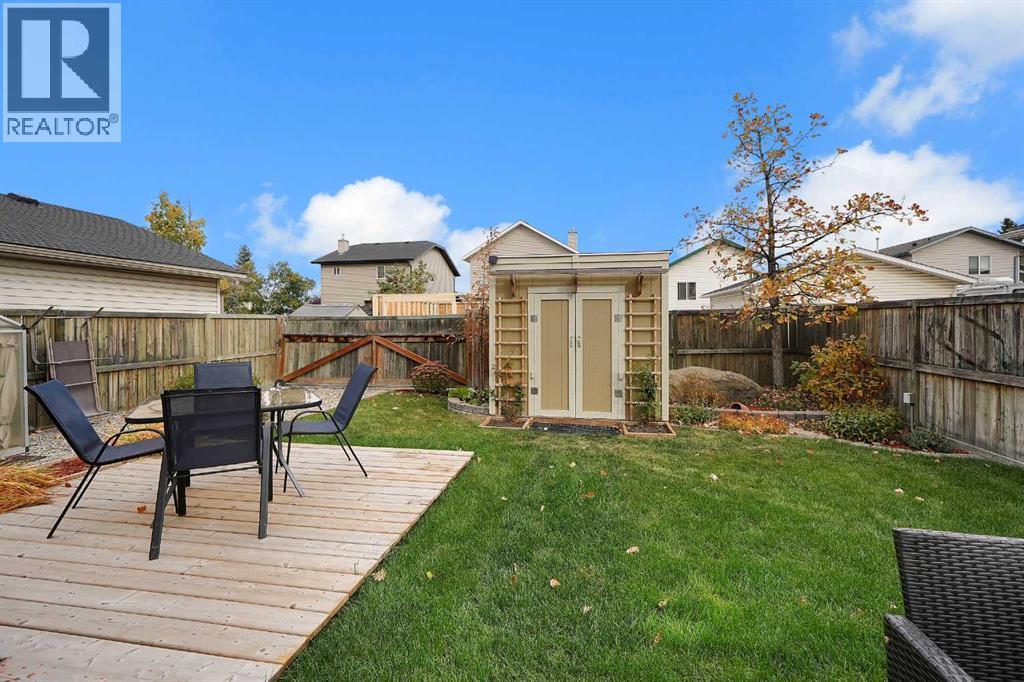 87 Springs Crescent SE - Image 42