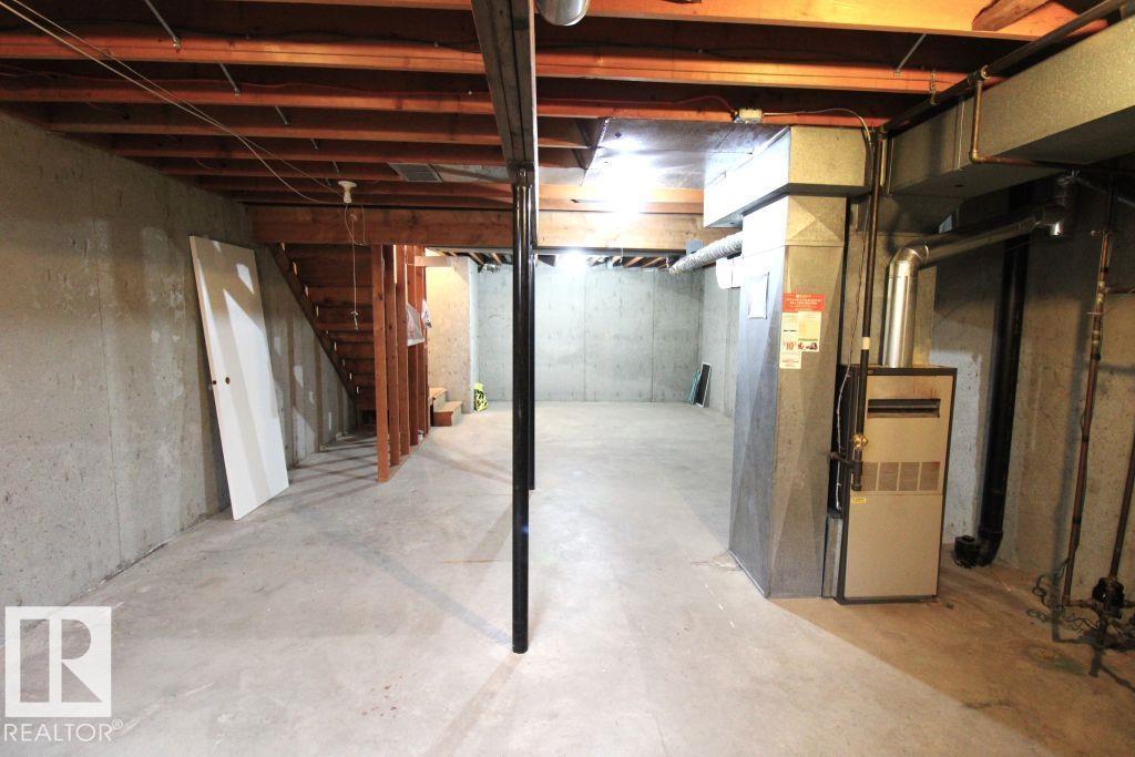 11393 22 AV NW - 28