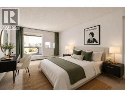 906, 221 6 Avenue SE - photo 4