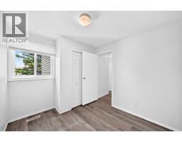 11 Falshire Terrace NE - photo 18