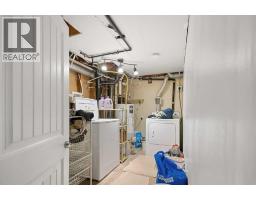 909 6 Street SW - photo 16