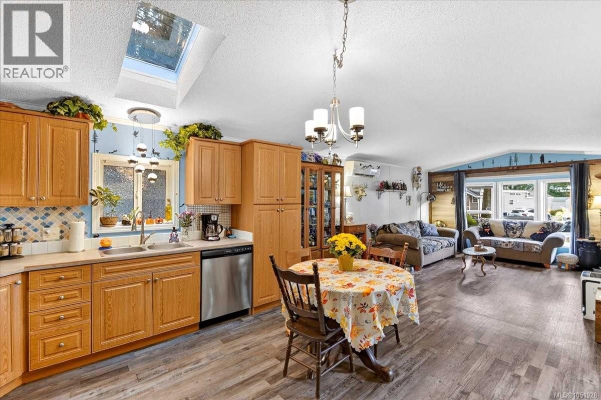 3 10325 Lakeshore Rd, Port Alberni - Image 1