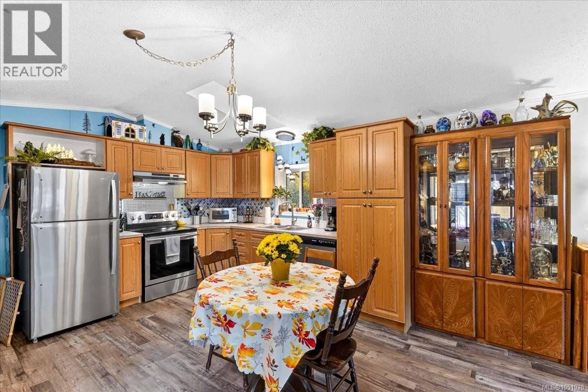 3 10325 Lakeshore Rd, Port Alberni - Image 1