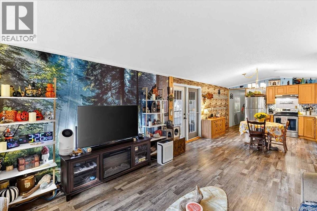 3 10325 Lakeshore Rd, Port Alberni - Image 1