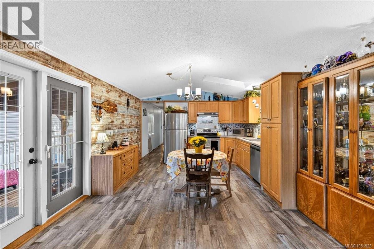 3 10325 Lakeshore Rd, Port Alberni - Image 1