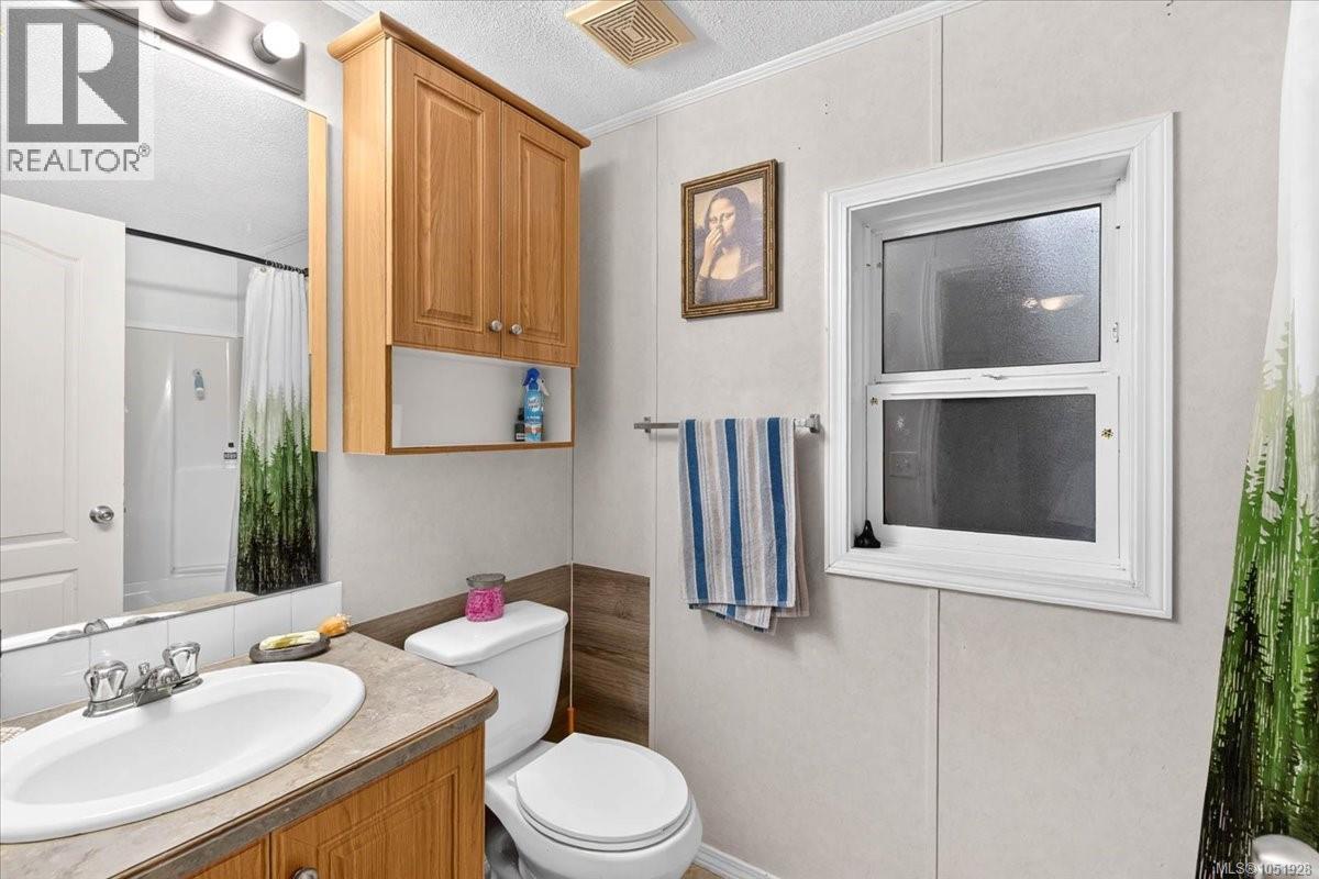 #3 10325 Lakeshore Rd - 21