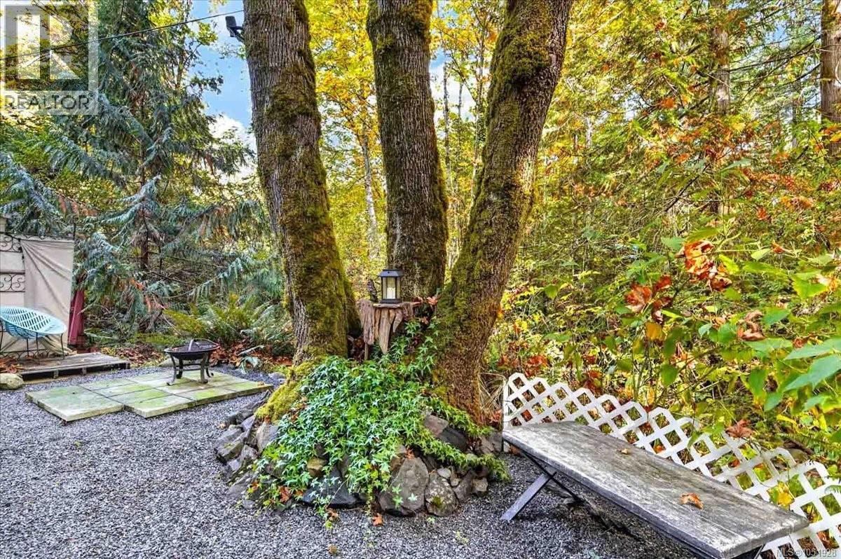 3 10325 Lakeshore Rd, Port Alberni - Image 1