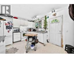 360 Rundlefield Road NE - photo 4