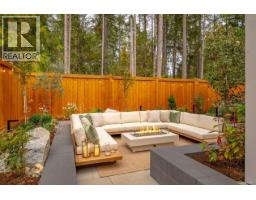537 Balata Bay Dr, Qualicum Beach, BC V9K0B9 Photo 24