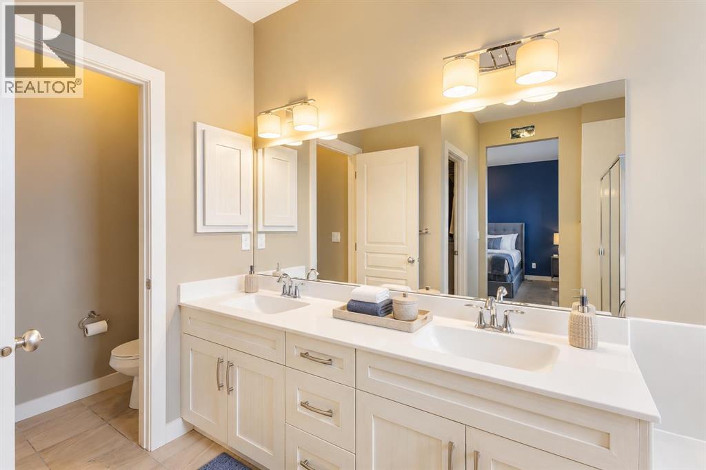 47 Evansglen Court NW photo 18