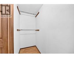 823 67 Avenue Sw, Calgary, AB T2V0M6 Photo 29