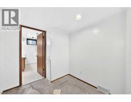 823 67 Avenue Sw, Calgary, AB T2V0M6 Photo 30