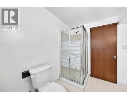 823 67 Avenue Sw, Calgary, AB T2V0M6 Photo 32