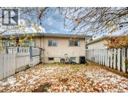 823 67 Avenue Sw, Calgary, AB T2V0M6 Photo 36