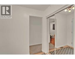 19 Maryvale Crescent NE - photo 5